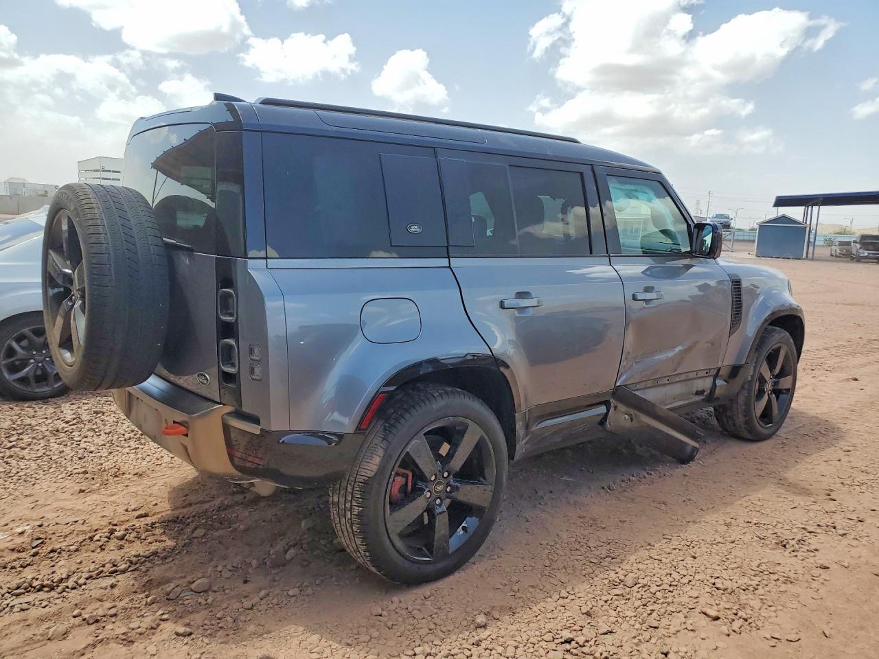 Land Rover Defender 110 X