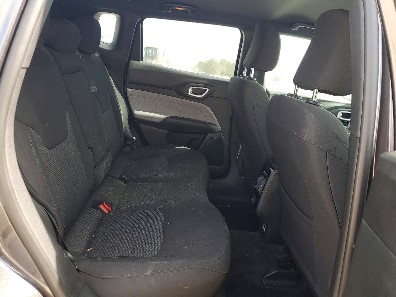 Jeep Compass Sport