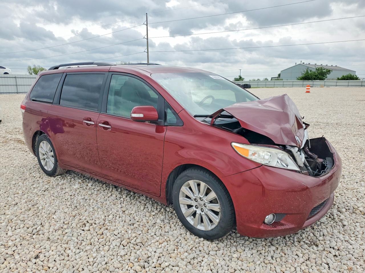 Toyota Sienna Limited 7-passenger