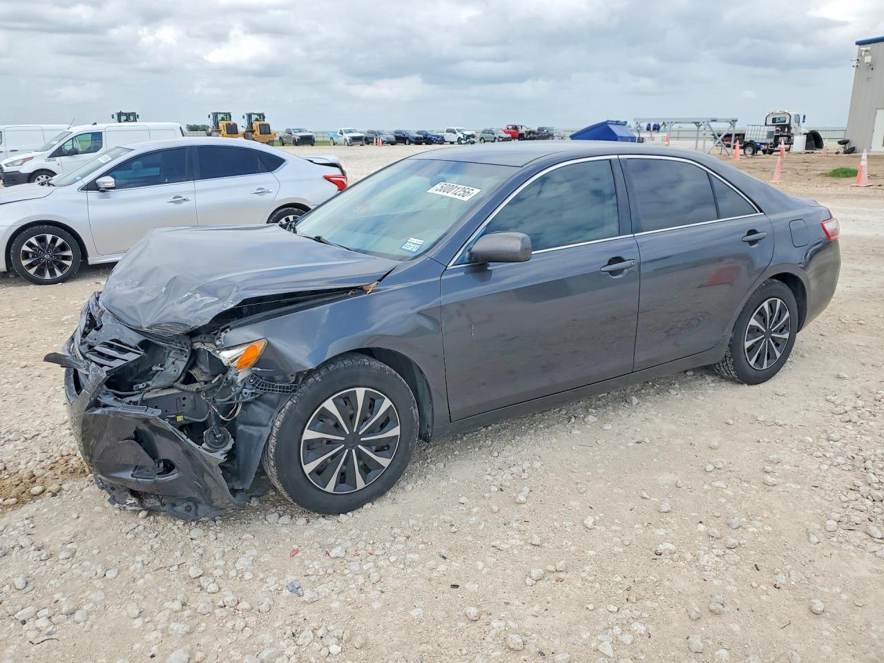 Salvage Toyota Camry Image