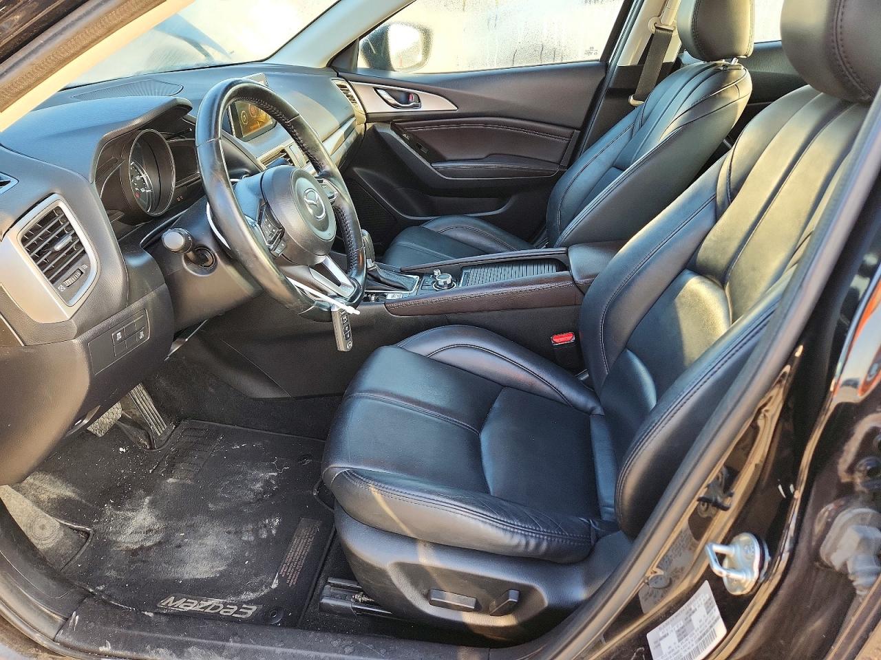 Mazda 3 Touring