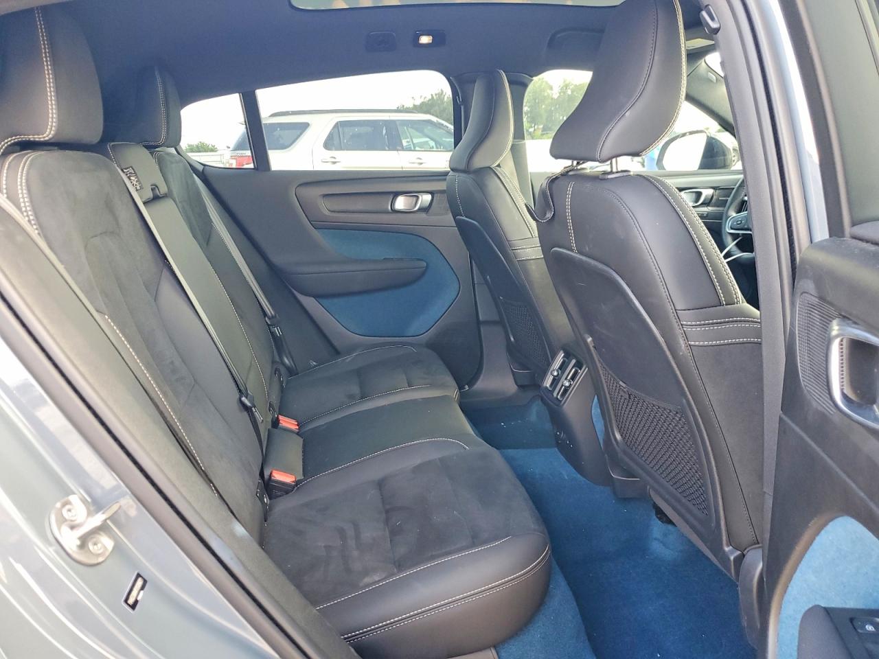 Volvo C40 Recharge Ultimate