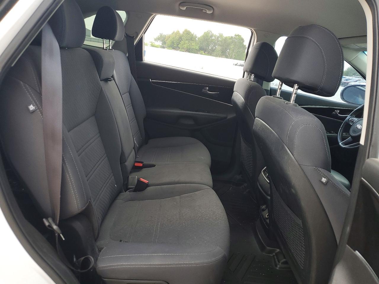 Kia Sorento Lx