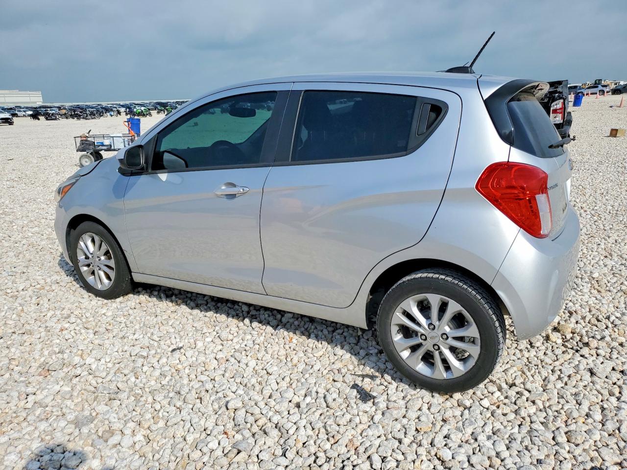 Chevrolet Spark 1lt