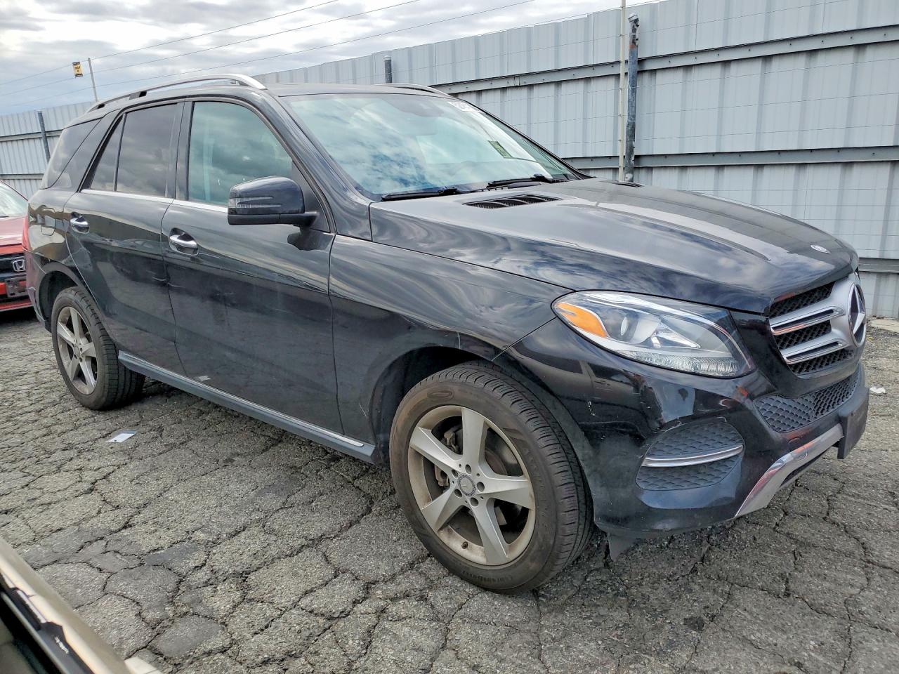 Mercedes-Benz GLE 350