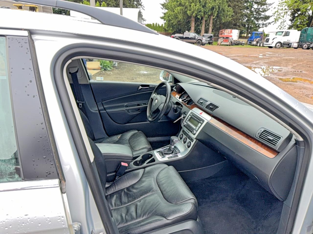 Volkswagen Passat Wagon Lux