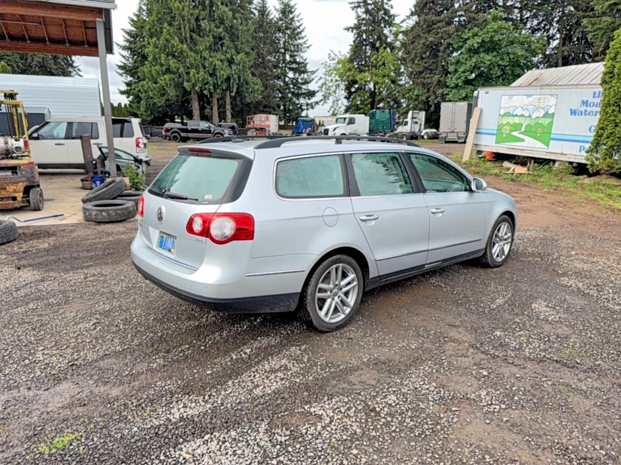 Volkswagen Passat Wagon Lux