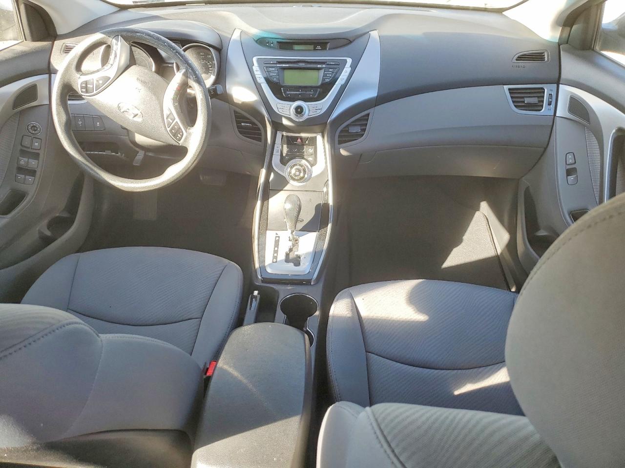 Hyundai ELANTRA Gls