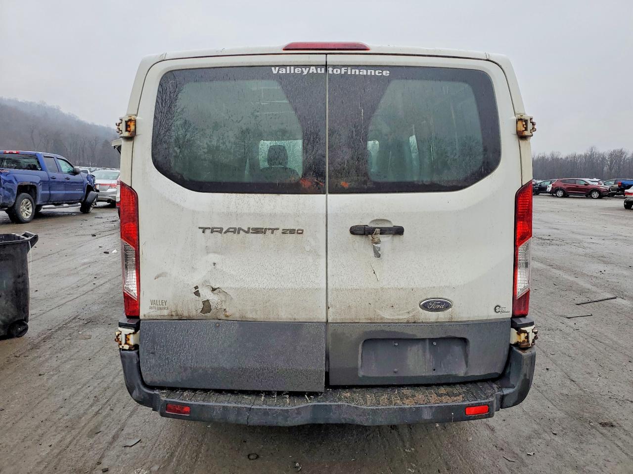 Ford Transit T-250