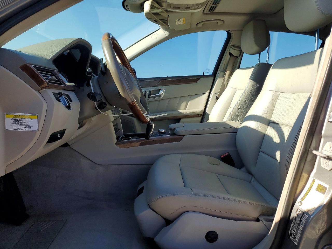 Mercedes-Benz E-Class 350