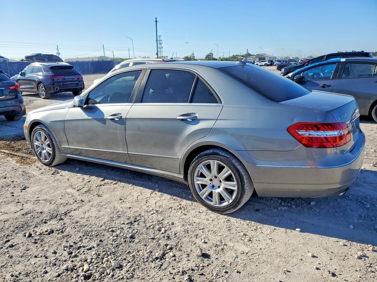 Mercedes-Benz E-Class 350