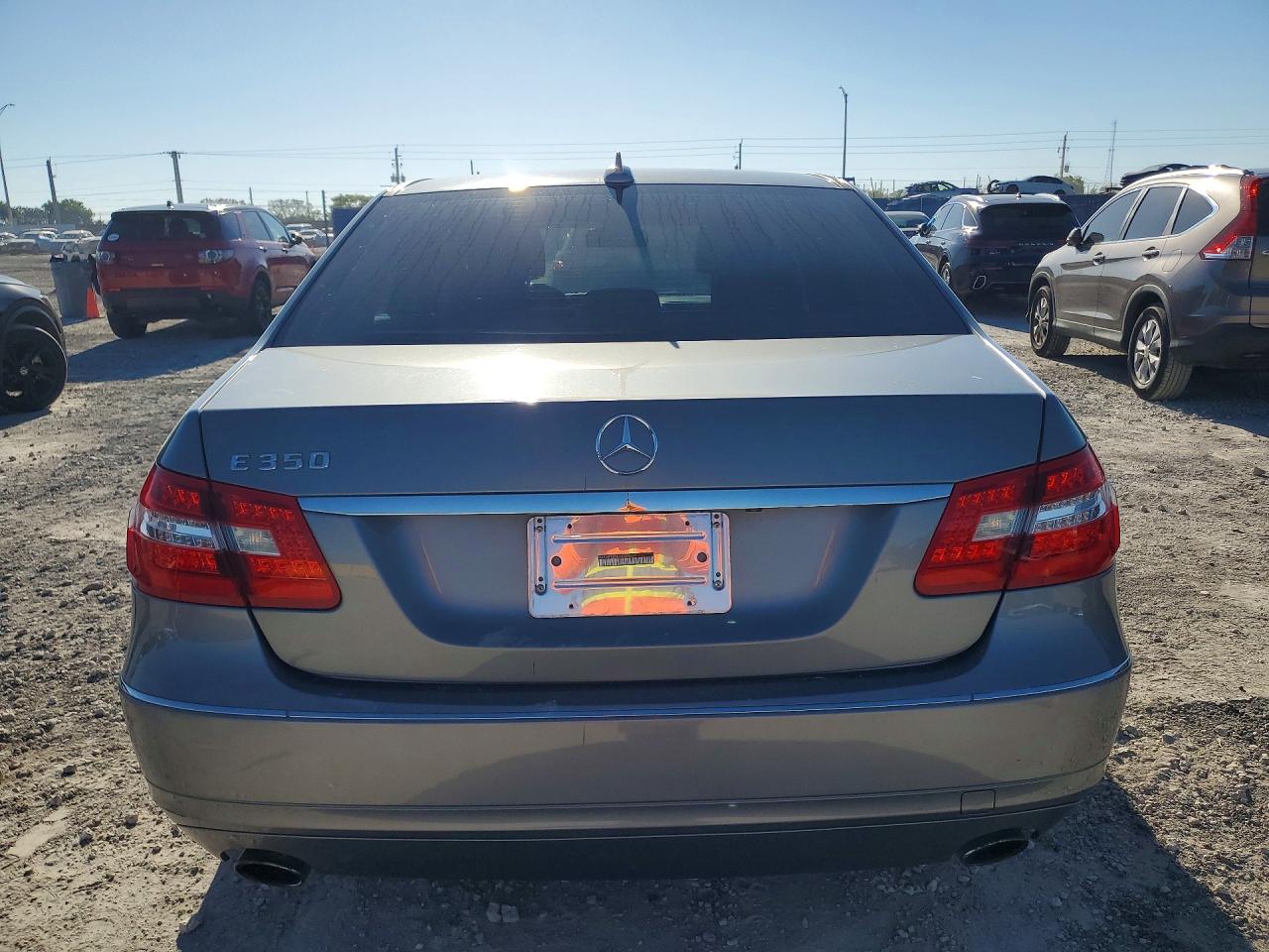 Mercedes-Benz E-Class 350
