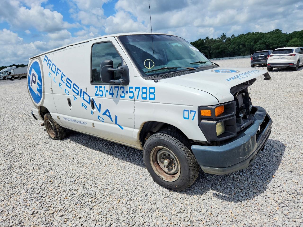 Ford Econoline E150 Van