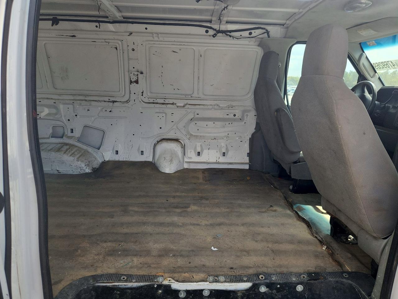Ford Econoline E150 Van