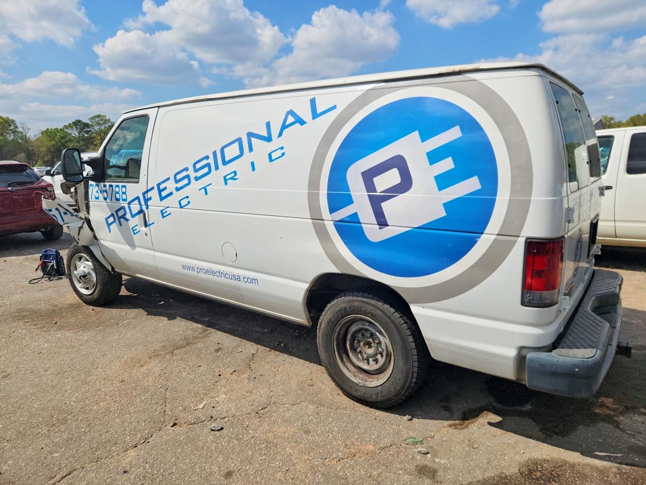 Ford Econoline E150 Van