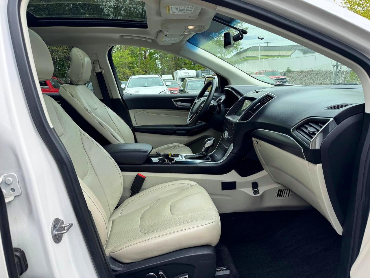 Ford Edge Titanium