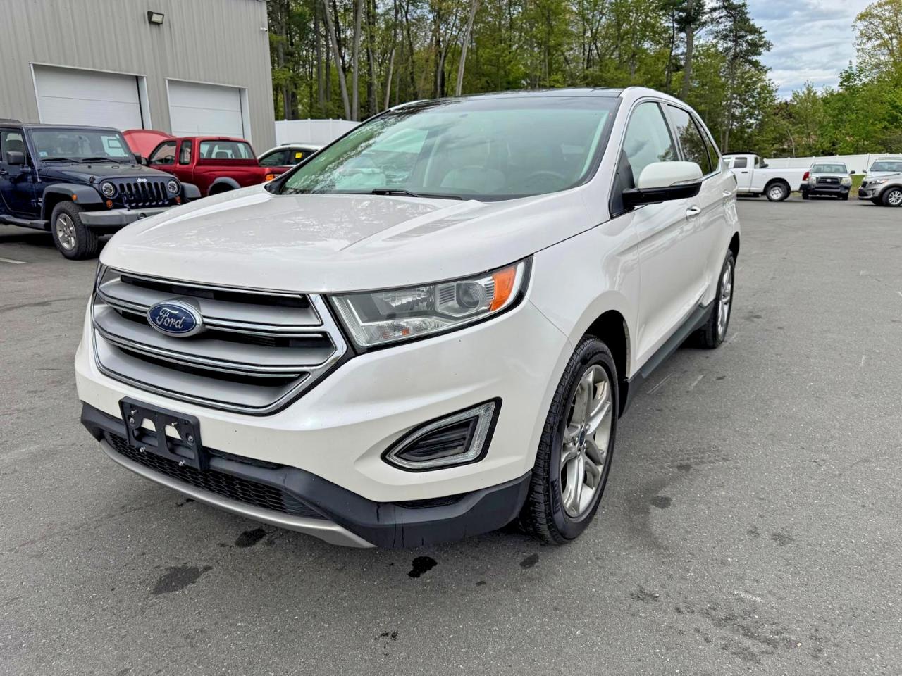 Salvage Ford Edge Image