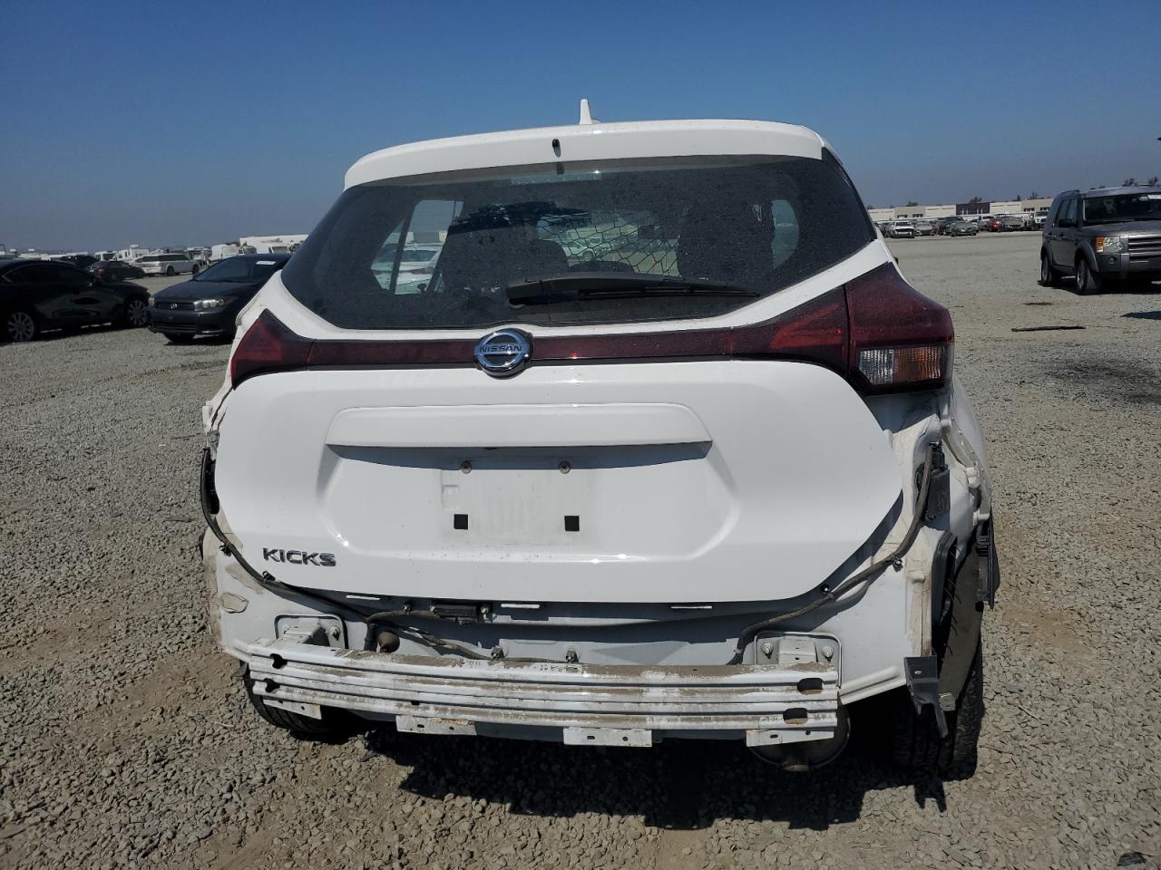 Nissan Kicks S