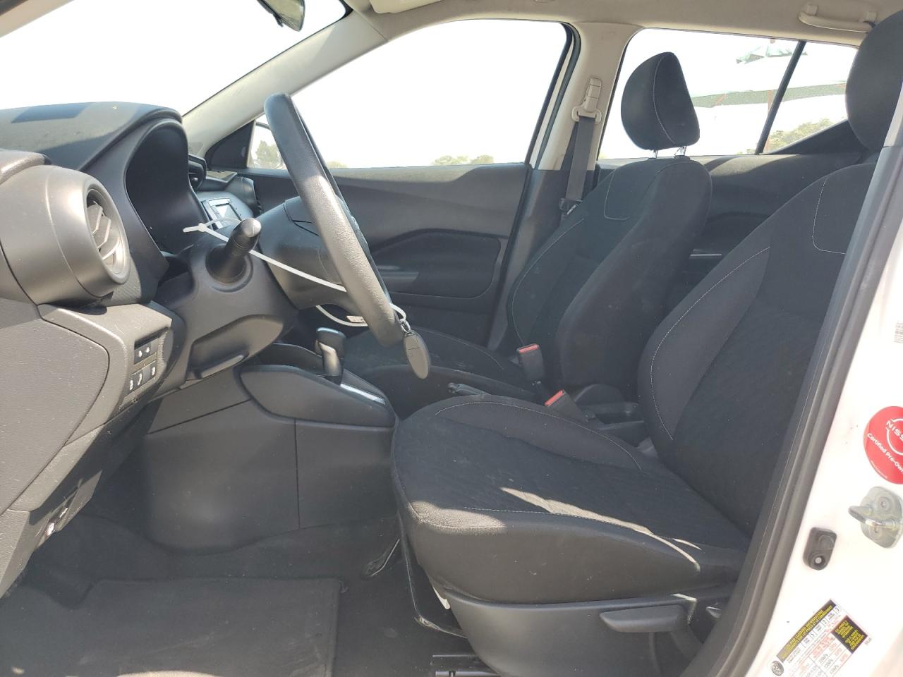 Nissan Kicks S