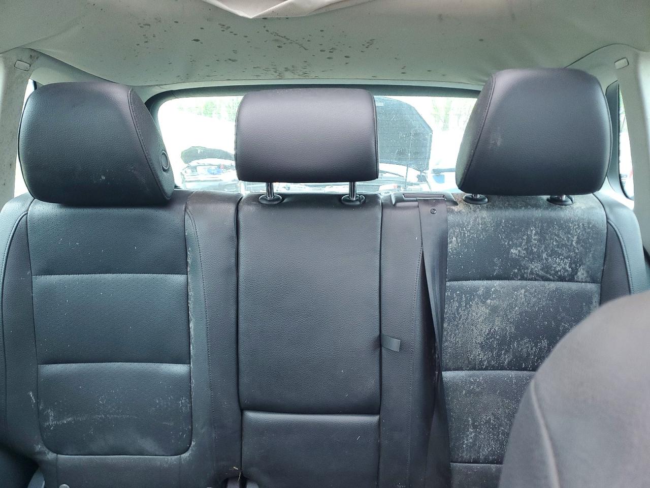 Volkswagen Tiguan S