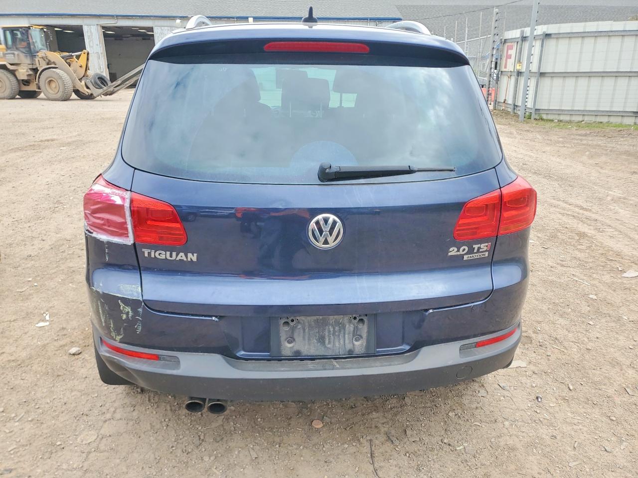 Volkswagen Tiguan S