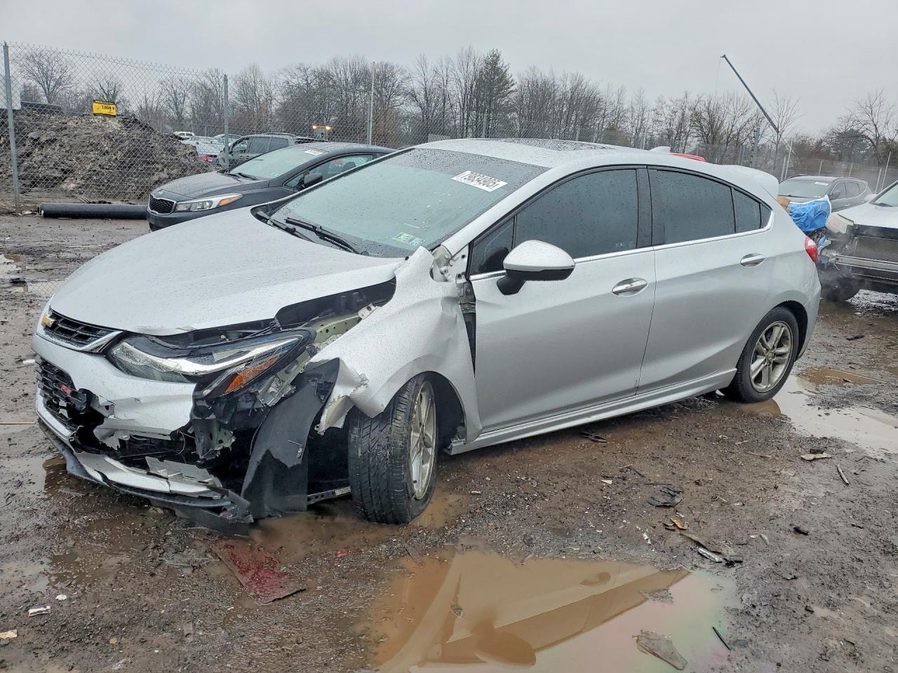 Salvage Chevrolet Cruze Image