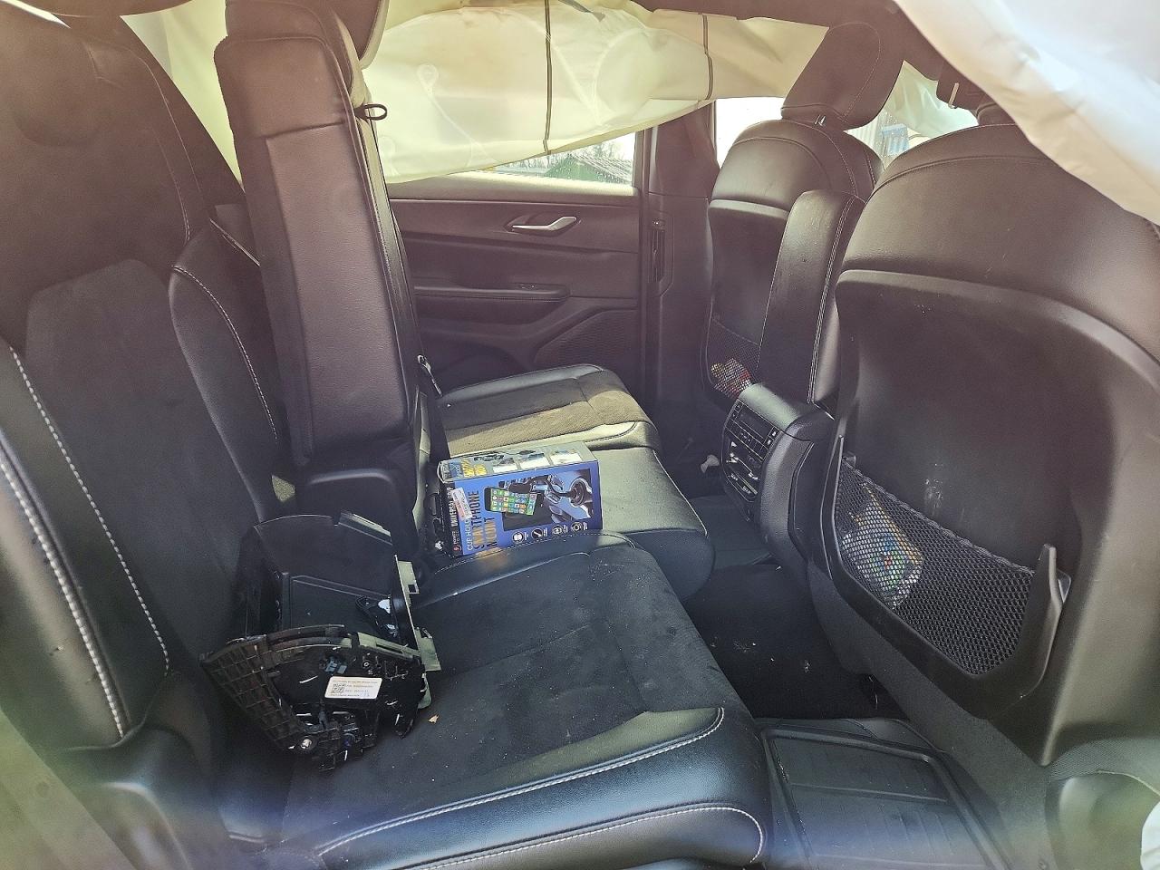 Jeep Cherokee L Laredo