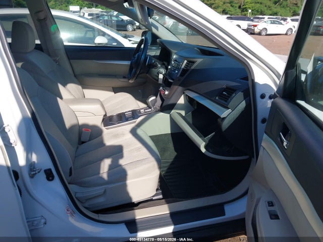 Subaru Outback 2.5i Premium
