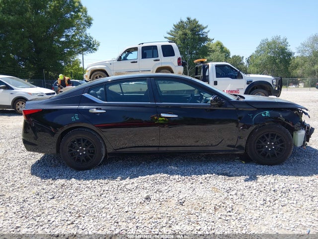 Nissan Altima S Fwd