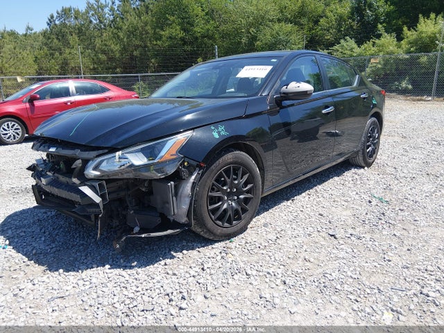 Nissan Altima S Fwd