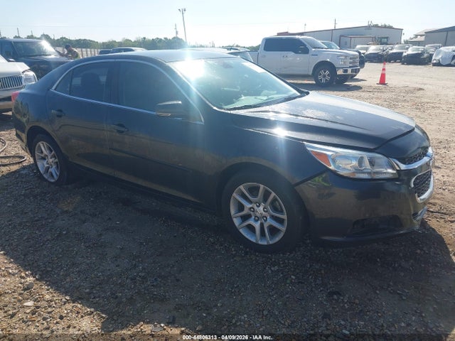 Salvage Chevrolet Malibu Image