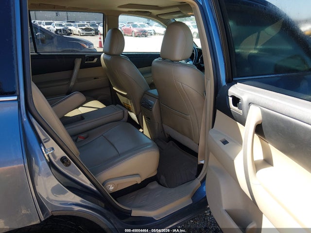 Toyota Highlander Se V6