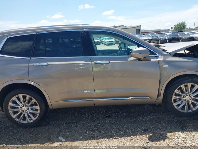 Cadillac XT6 Fwd Premium Luxury