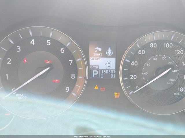 INFINITI M56