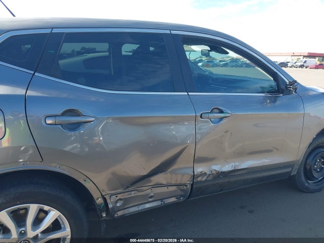 Nissan Rogue S Fwd Xtronic Cvt