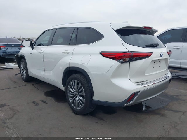 Toyota Highlander Hybrid Platinum