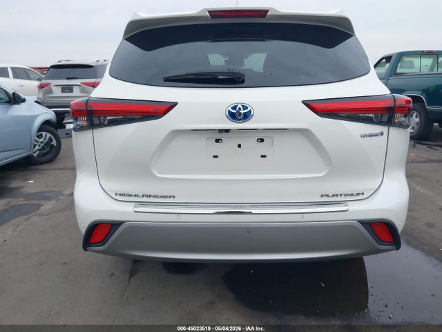 Toyota Highlander Hybrid Platinum