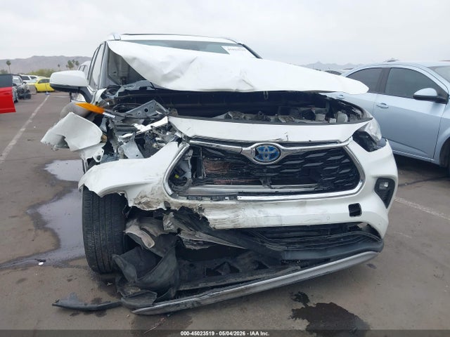 Toyota Highlander Hybrid Platinum
