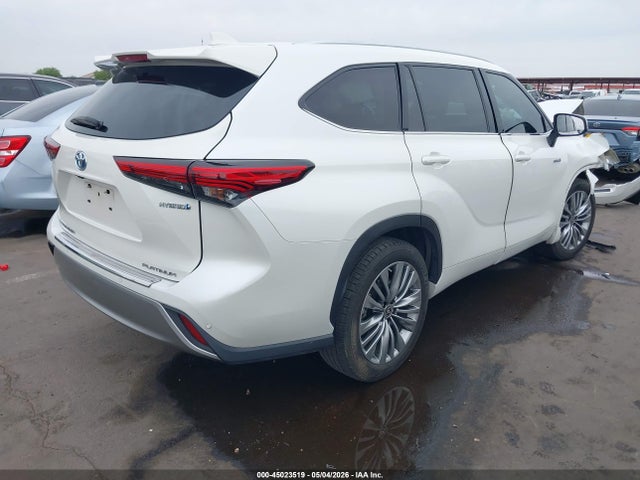 Toyota Highlander Hybrid Platinum