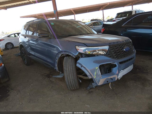 Salvage Ford Explorer Image