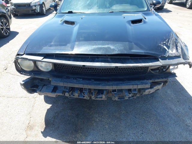 Dodge Challenger Se