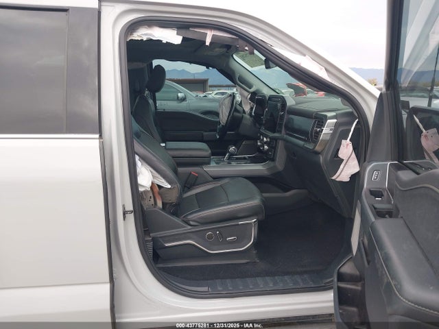 Ford F-150 Lariat