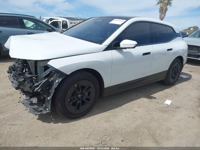 BMW iX Xdrive50