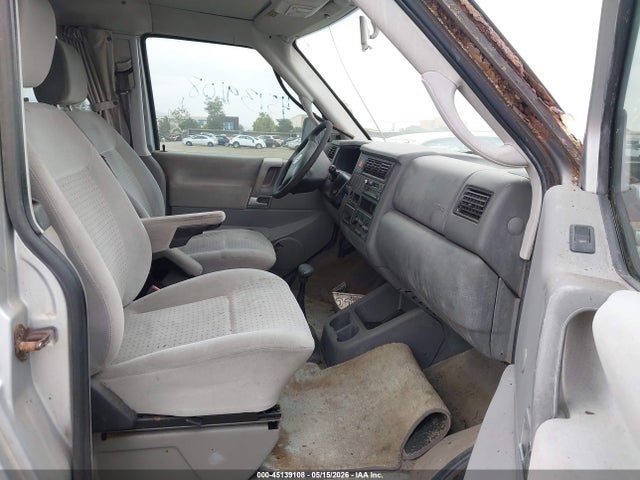 Volkswagen EuroVan Mv