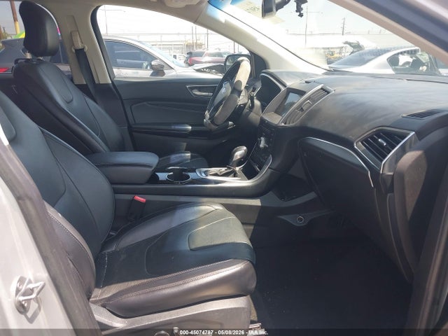 Ford Edge Titanium
