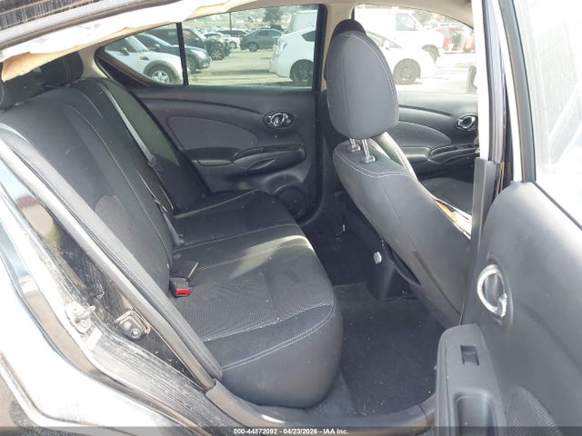 Nissan Versa 1.6 Sv