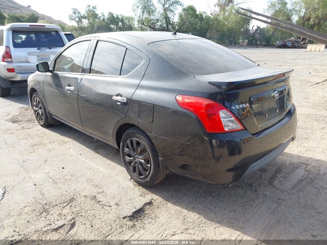 Nissan Versa 1.6 Sv
