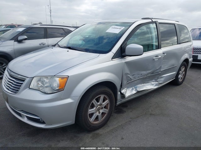 Chrysler Town & Country Touring