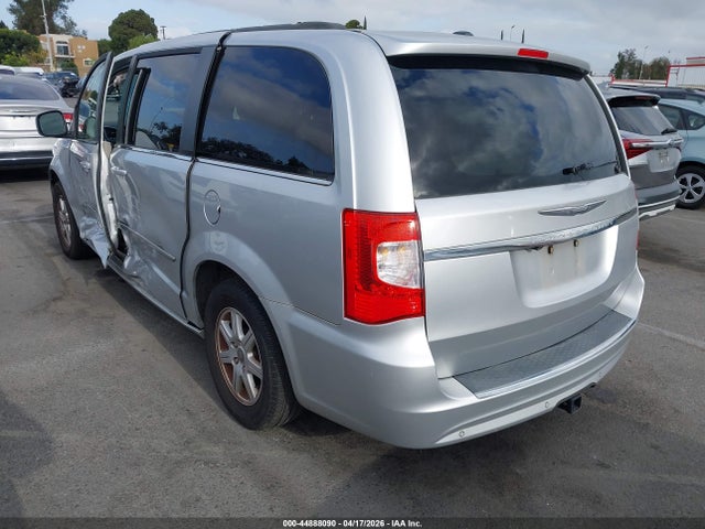 Chrysler Town & Country Touring