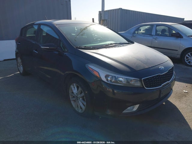 Salvage Kia Forte Image